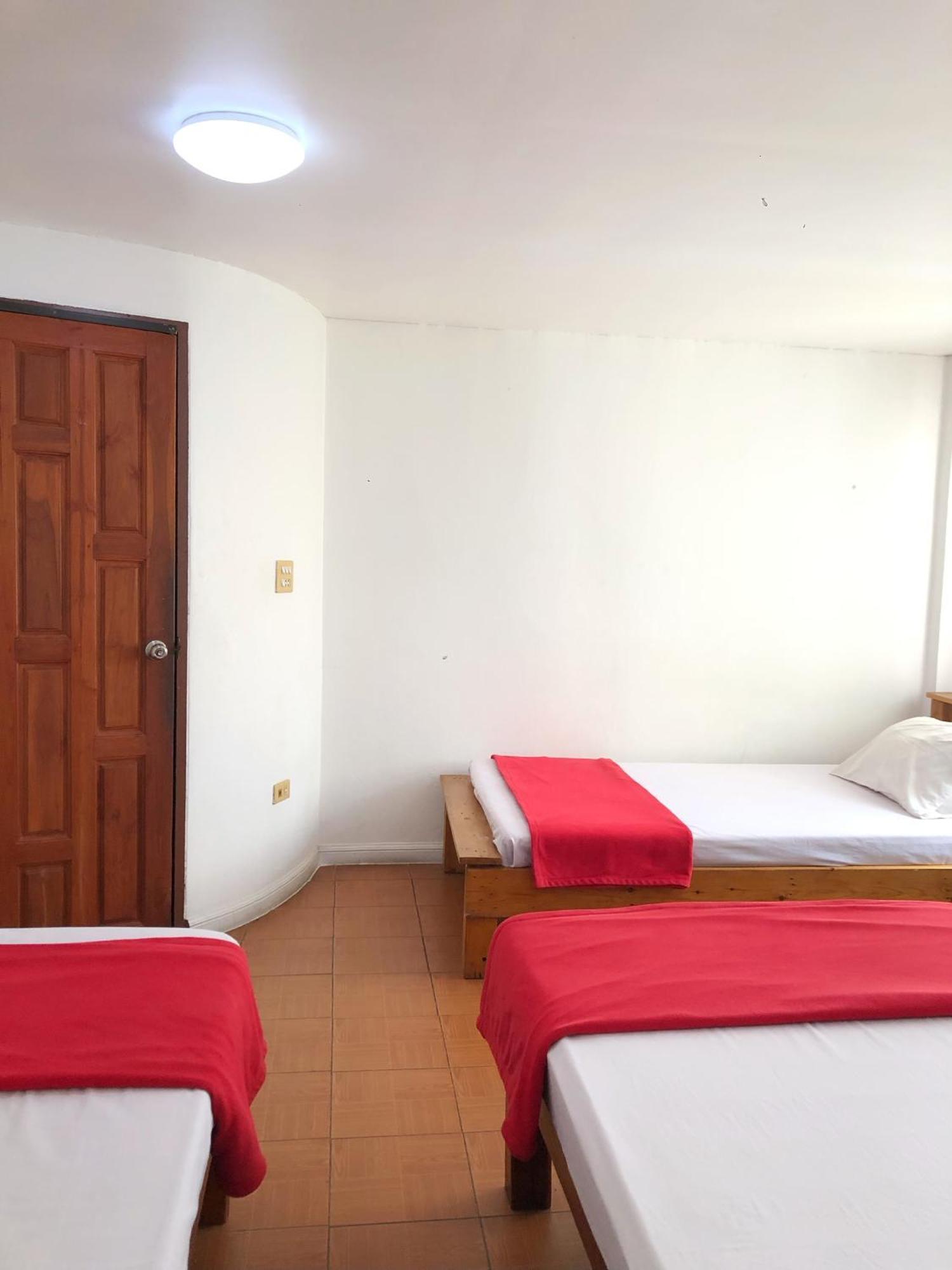 Moradok Thai Guesthouse Пра Након Си Аютая Екстериор снимка