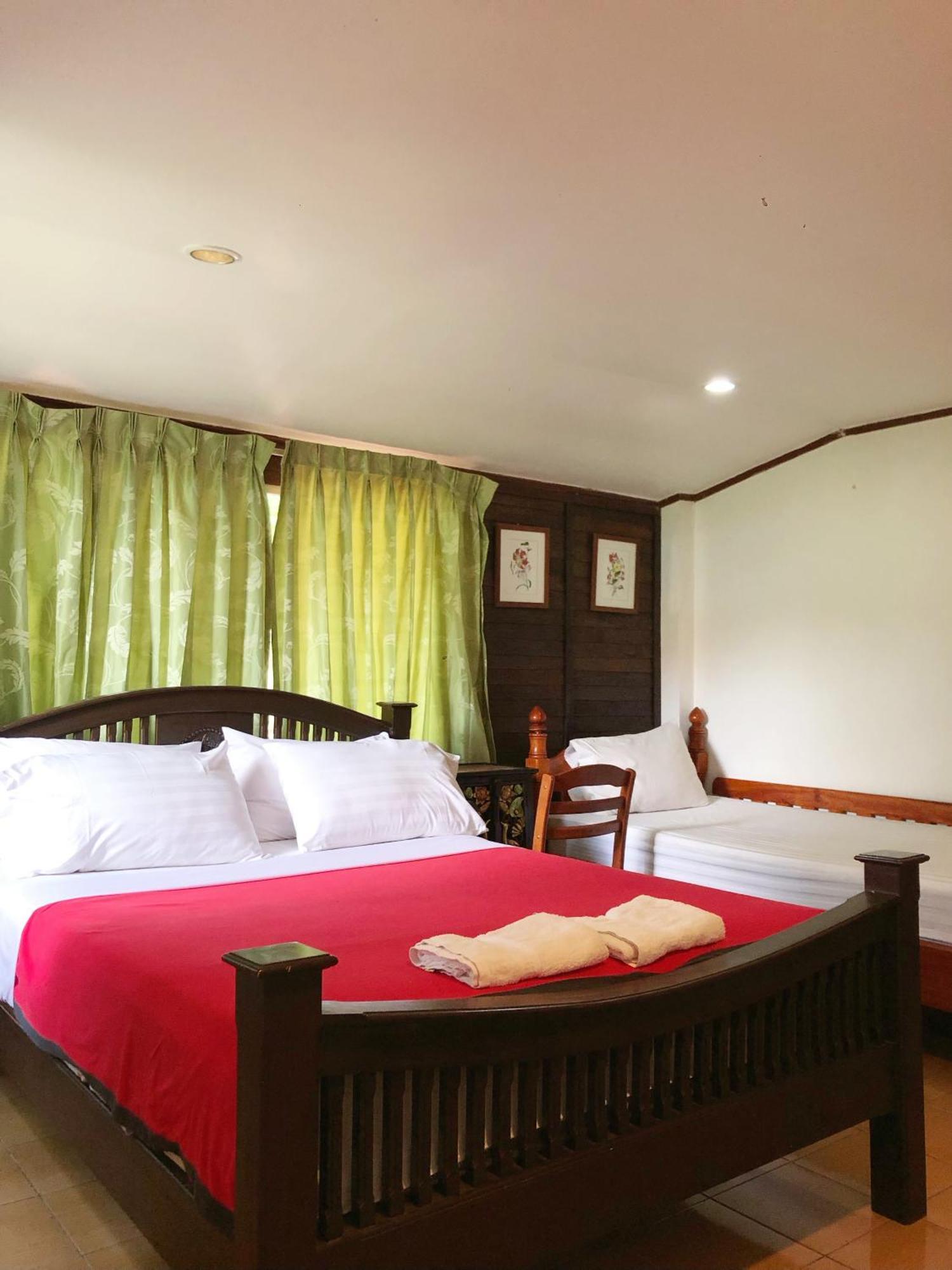 Moradok Thai Guesthouse Пра Након Си Аютая Екстериор снимка